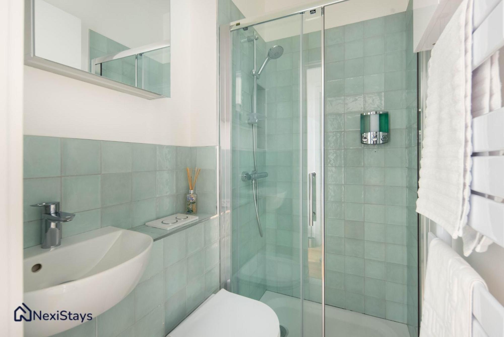 شقة 1 Min Walk To Euston Station, Modern Townhouse لندن المظهر الخارجي الصورة
